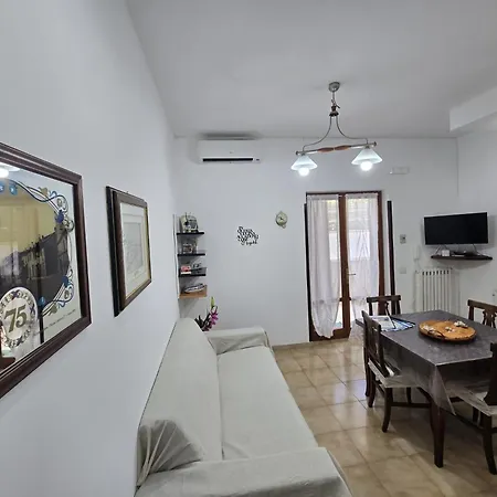 Casa Da Nonno Tonino Hébergement de vacances *